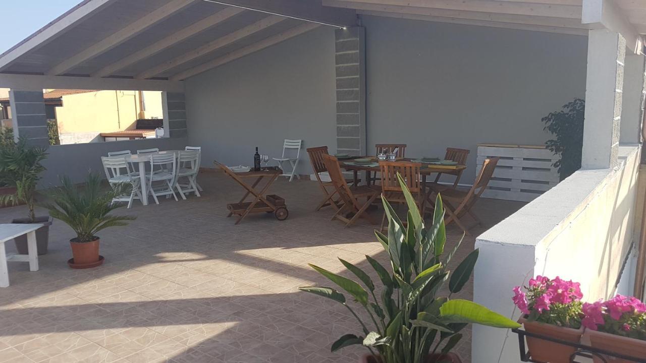 Вілла Relais La Terrazza Palmadula Екстер'єр фото