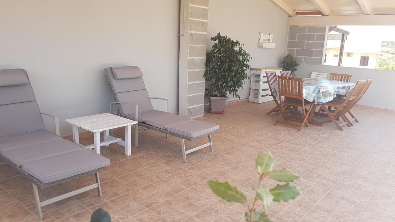 Вілла Relais La Terrazza Palmadula Екстер'єр фото